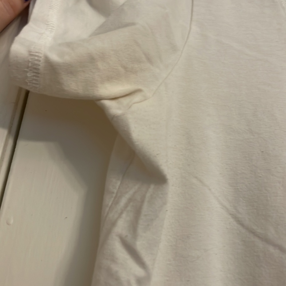 Alpine Design Vneck - Picture 2 of 4